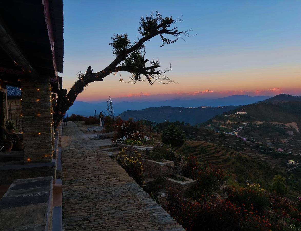 Meraki Huts Pauri 외부 사진